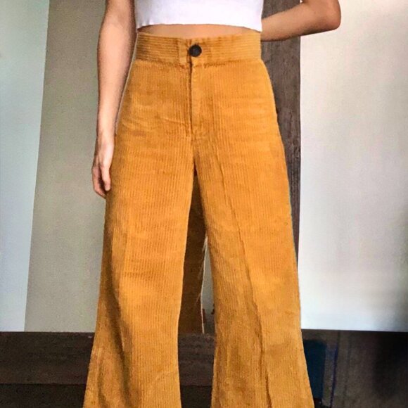 Perfect Fall Pants ZARA Golden Yellow Corduroy Crop (Super Soft!) - Picture 9 of 13